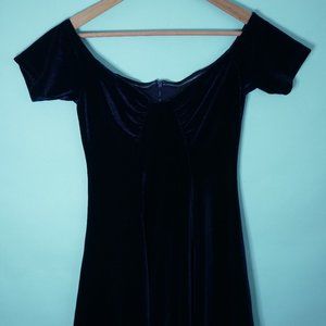NBD Velvet off the shoulder dress XS